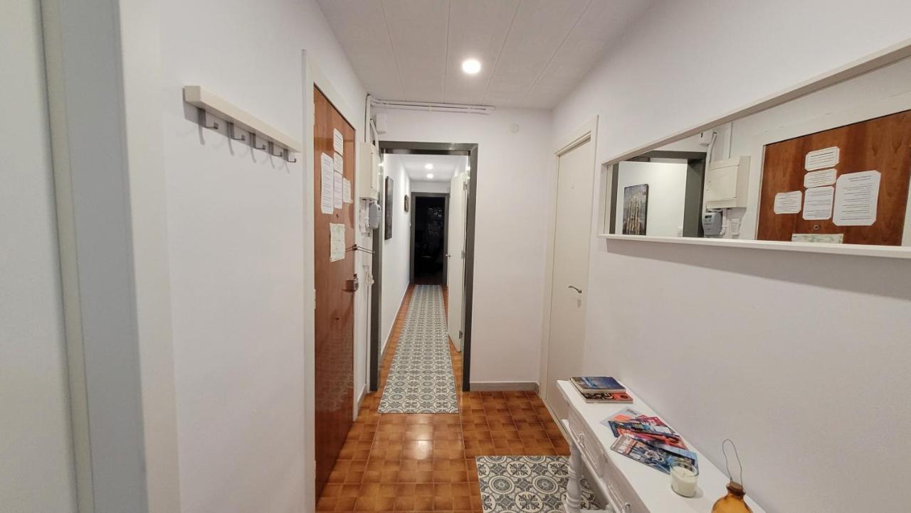 Apartaments B O D Collblanc ロスピタレート・デ・リョブレガート エクステリア 写真